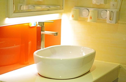 Xiling Qu Hotel | 7Days Premium Yichang Gezhouba Branch