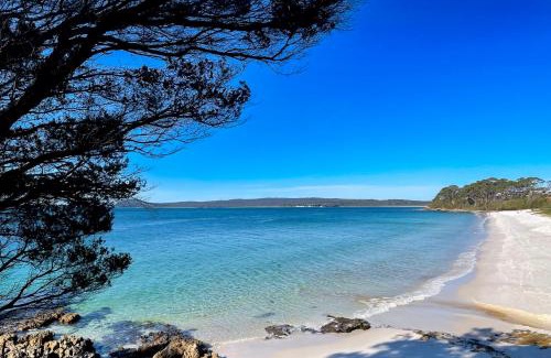 Vincentia Casa | 7Palms Retreat at Jervis Bay