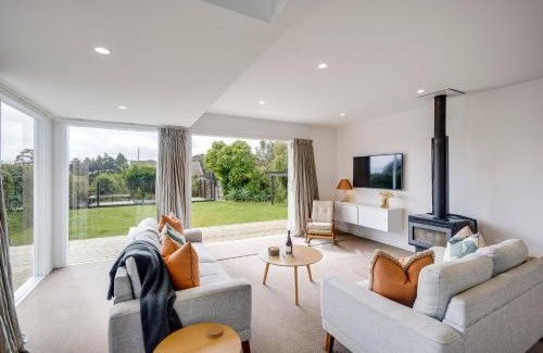 Bluff Hill Casa | 7th Heaven - Bluff Hill, Napier