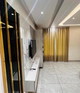 Fatehabad Apartamento | 7th Heaven Hotel