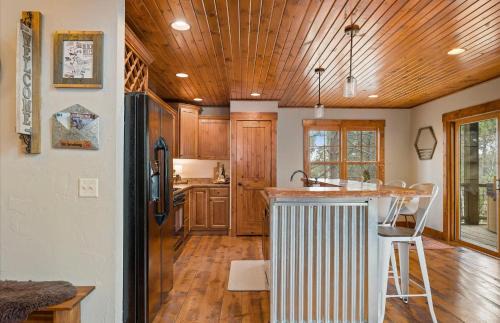Deadwood Casa | 7th Heaven Lodge