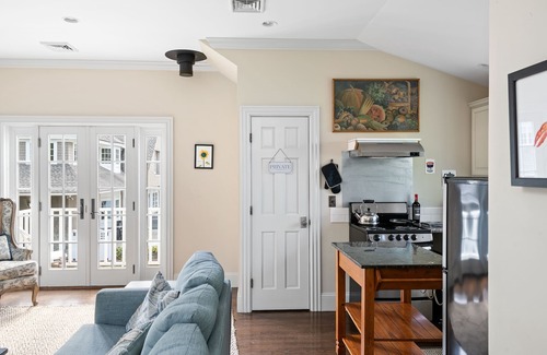 Mid-Coast and Islands Casa | 8 acres overlooking casco bay