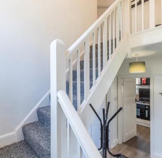 Southampton Casa | 8 Bed Contractor Family Stays Free Private Parking