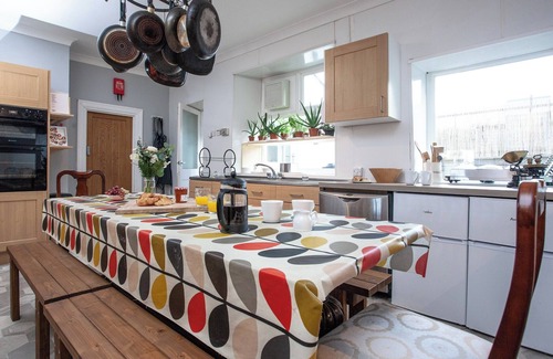 Brixham Cabaña | Alojamiento de 8 habitaciones en Brixham