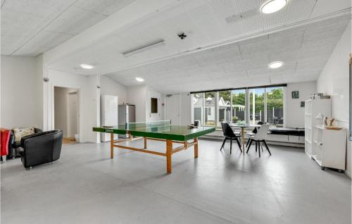 Henne Casa | 8 Bedroom Cozy Home In Henne