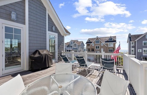 Sussex County Casa | 8-Bedroom Luxury Oceanview Home w/ Rooftop Deck