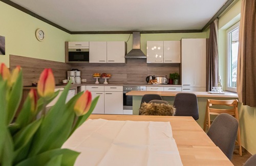 Fusch an der Grossglocknerstrasse Chalet De Esquí | 8 Bedroom Self Catered Chalet