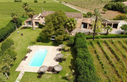 Manacor Villa | Villa Mallorquina con 8 habitaciones