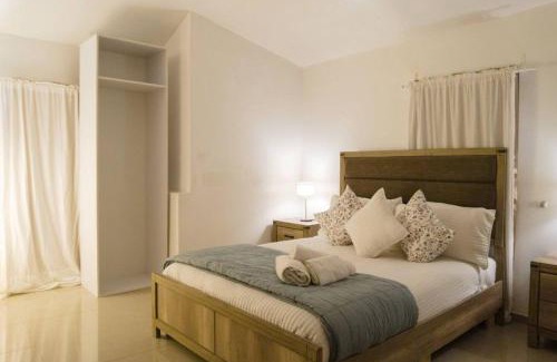 Santo Domingo Apartamento | 8 Bedrooms Penthouse Jacuzzi & Private Terrace