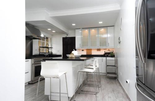 Santo Domingo Apartamento | 8 Bedrooms Penthouse Jacuzzi & Private Terrace