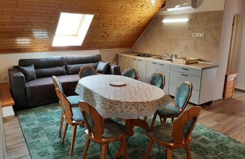 Balatonlelle Apartamento | 8 féröhelyes apartman