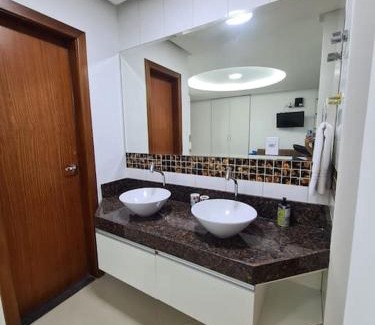 Aleixo Apartamento | 8-Flat confortável lugar nobre