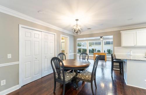 Pawleys Island Casa | 8-Guest Cozy Escape with Fire Pit & Hot Tub!
