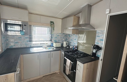 Cayton Bay Cabina | 8 Guests - Pets accepted - Seaglass Cayton Bay