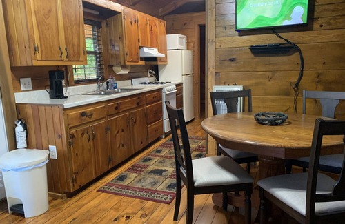Franklin Casa | #8 High Country Haven Camping and Cabins