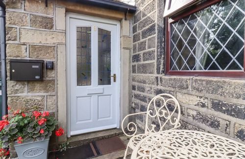 Haworth Cabaña | 8 Lune Street