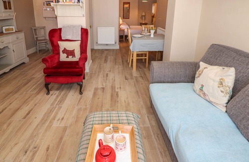 Masham Cabaña | 8 MARKET PLACE in Masham