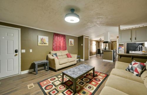 Crisp Casa | 8 Mi to Dtwn Greenville Bethel Home with Yard