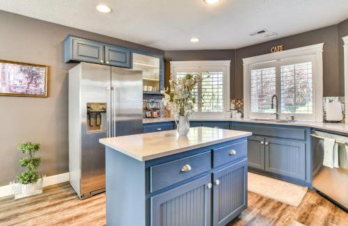 Pleasant Valley Casa | 8 Mi to Dtwn Vancouver PNW Getaway!