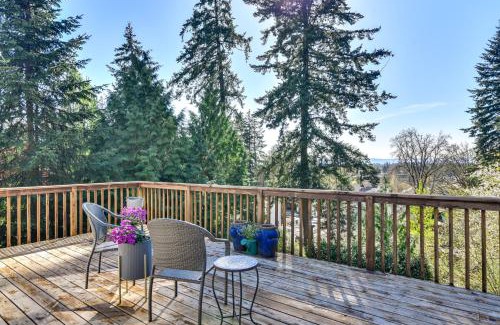 Pleasant Valley Casa | 8 Mi to Dtwn Vancouver PNW Getaway!