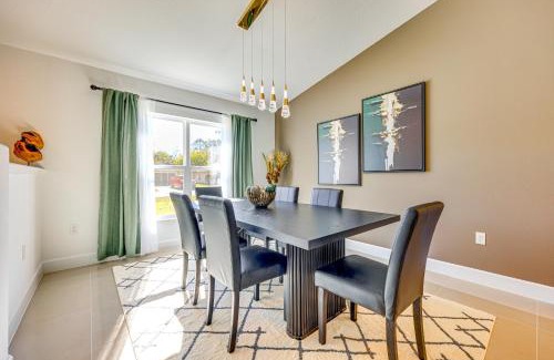 Palm Harbor Casa | 8 Mi to Flagler Beach Home with Outdoor Dining!