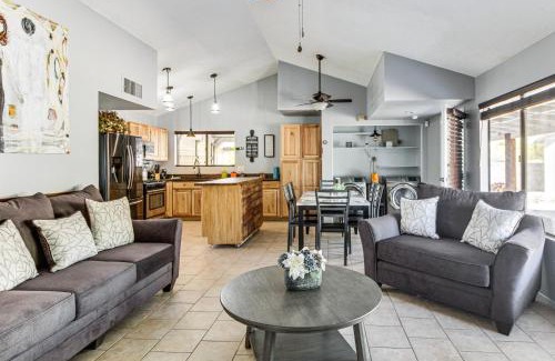 Tucson Casa | 8 Mi to Linda Vista Trail Tucson Home with Patio