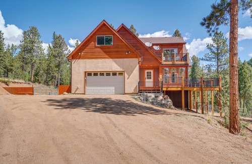 Pine Cabina | 8 Mi to Staunton State Park: Mtn-View Hideaway!