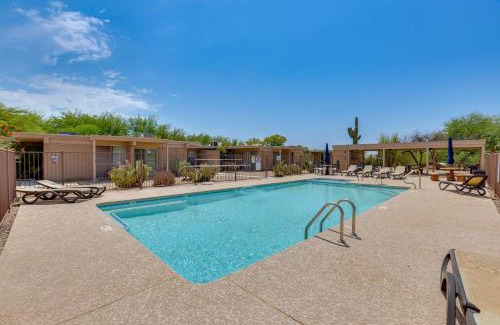North Scottsdale Apartamento | 8 Mi to TPC Scottsdale Quiet Condo with Pool Access