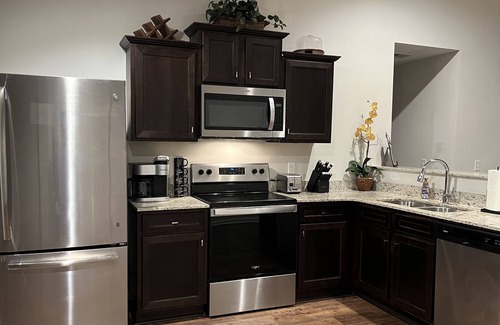 State Park Casa | 8 miles to Downtown Columbia 4 miles to Fort Jackson 11 miles to WB Stadium