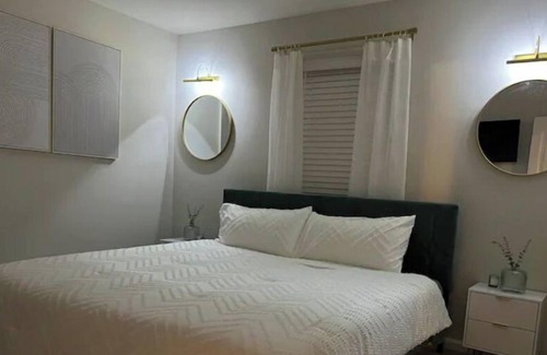 State Park Casa | 8 miles to Downtown Columbia 4 miles to Fort Jackson 11 miles to WB Stadium