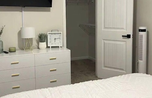 State Park Casa | 8 miles to Downtown Columbia 4 miles to Fort Jackson 11 miles to WB Stadium