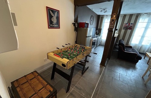 Ervy-le-Chatel Apartamento | 8-person apartment