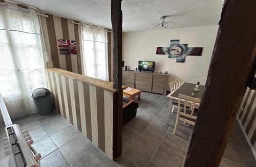 Ervy-le-Chatel Apartamento | 8-person apartment