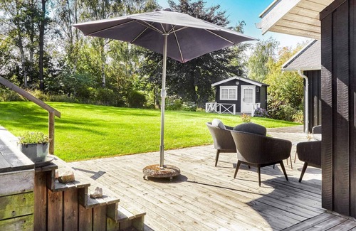Hoensinge Casa | 8 person holiday home in Nykøbing Sj