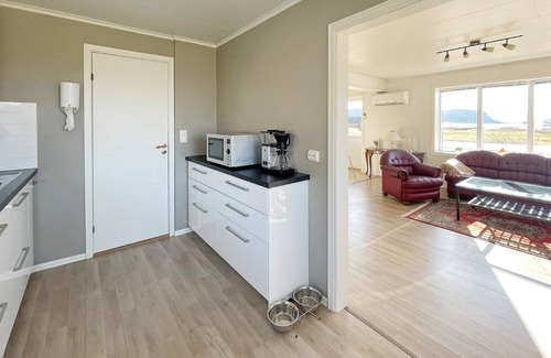 Bremanger Casa | 8 person holiday home in Bremanger