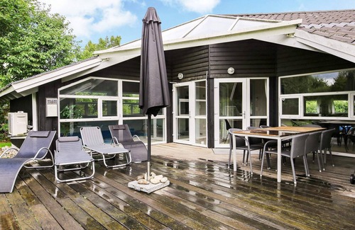 Smidstrup Strand Casa | Stylish Holiday Home in Ulfborg With Swimming Pool