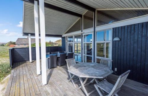 Klegod Strand Casa | 8 person holiday home in Ringkøbing