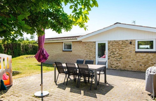 Norddjurs Municipality Casa | Comfortable Apartment in Alling bro with Sauna