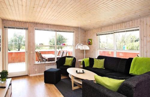 Lonstrup Casa | 8 person holiday home in Hjørring-By Traum