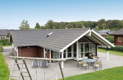 Pøt Strandby Casa | 8 person holiday home in Juelsminde-By Traum