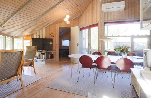 Udsholt Casa | 8 person holiday home in Vejby