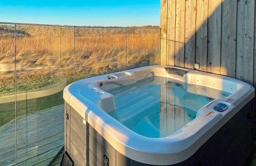Agger Casa | 8 person holiday home in Vestervig-By Traum