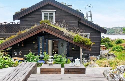Reinsvik Casa | 8 person holiday home in FREI