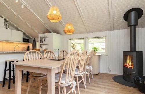 Hojslev Casa | 8 person holiday home in Højslev-By Traum