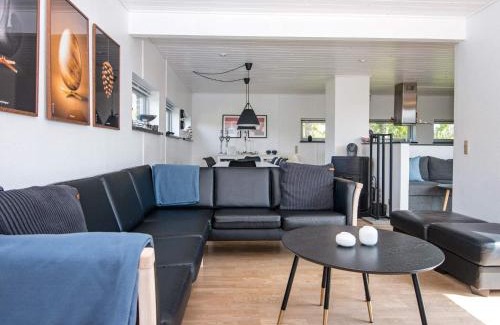 Skødshoved Strand Casa | 8 person holiday home in Knebel-By Traum