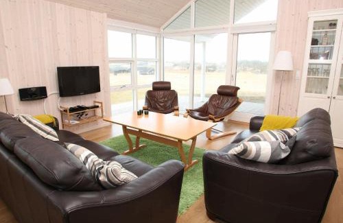 Nr. Lyngby Casa | 8 person holiday home in Løkken-By Traum