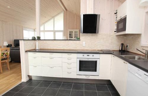 Nr. Lyngby Casa | 8 person holiday home in Løkken-By Traum