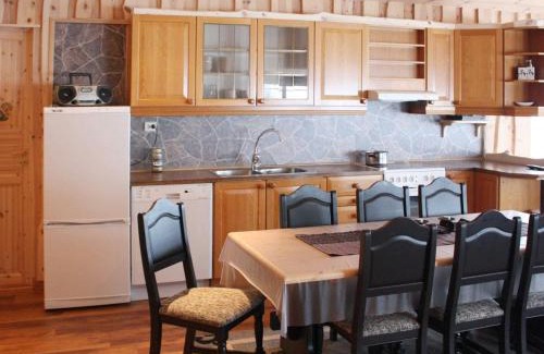 Marnardal Casa | 8 person holiday home in BJELLAND-By Traum