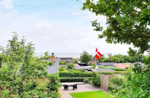 Sæby Casa | 8 person holiday home in Sæby-By Traum