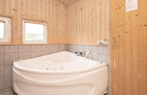 Sæby Casa | 8 person holiday home in Sæby-By Traum